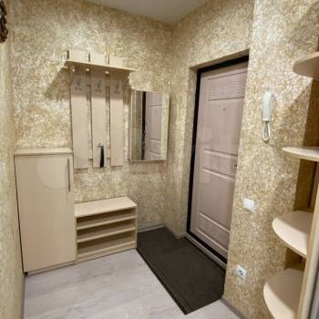 Сдается 1-комнатная квартира, 50,2 м²