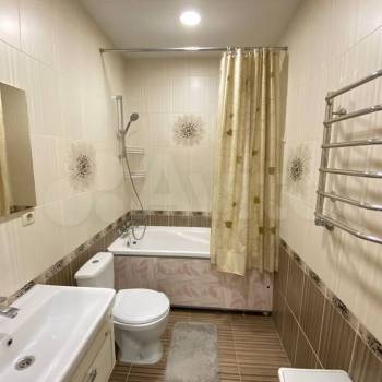 Сдается 1-комнатная квартира, 50,2 м²