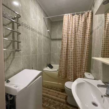 Продается 3-х комнатная квартира, 62 м²