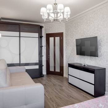 Сдается 1-комнатная квартира, 45,5 м²