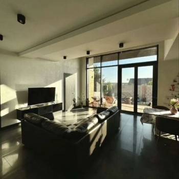 Продается Дом, 160 м²