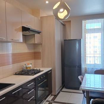 Сдается 1-комнатная квартира, 48 м²