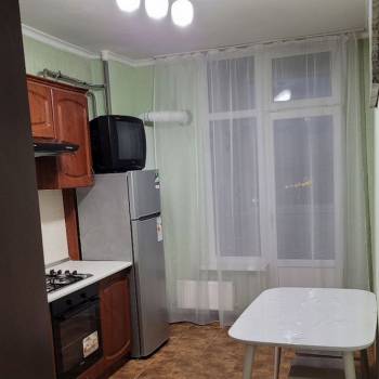 Сдается 1-комнатная квартира, 38 м²