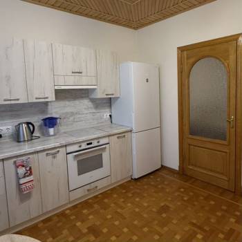 Сдается 1-комнатная квартира, 45 м²