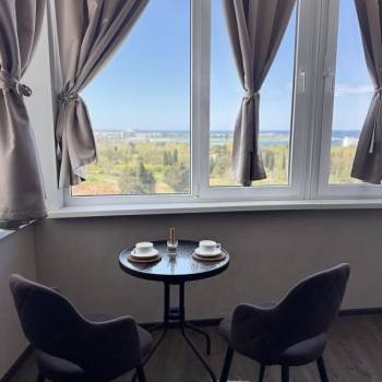 Сдается 2-х комнатная квартира, 80 м²