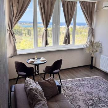 Сдается 2-х комнатная квартира, 80 м²