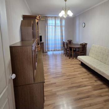 Сдается 1-комнатная квартира, 41 м²
