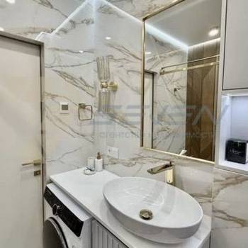 Продается 1-комнатная квартира, 34 м²