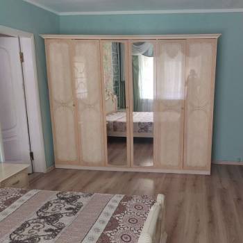 Сдается Многокомнатная квартира, 60 м²