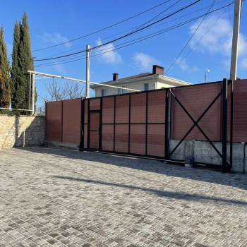 Сдается 2-х комнатная квартира, 94 м²