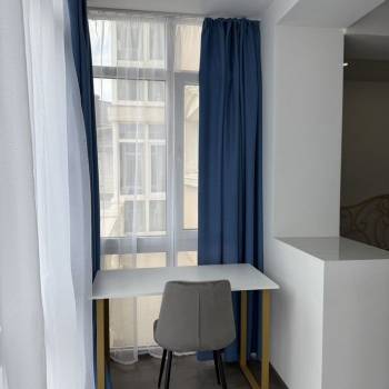 Сдается 2-х комнатная квартира, 94 м²