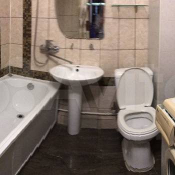 Сдается 1-комнатная квартира, 46 м²
