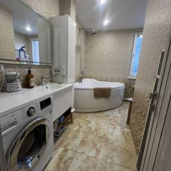 Продается 2-х комнатная квартира, 60,3 м²