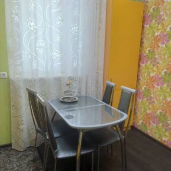 Сдается 1-комнатная квартира, 46 м²
