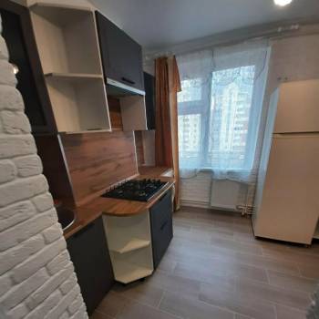 Сдается 1-комнатная квартира, 41 м²