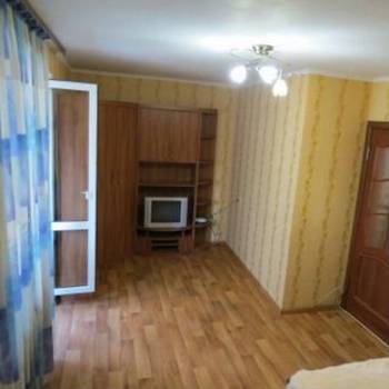 Сдается 1-комнатная квартира, 38 м²