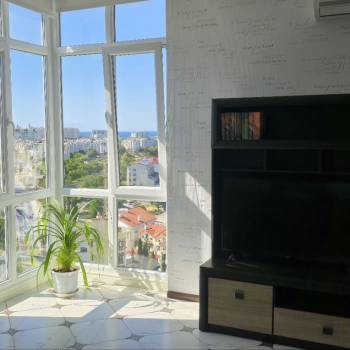 Сдается 1-комнатная квартира, 42 м²