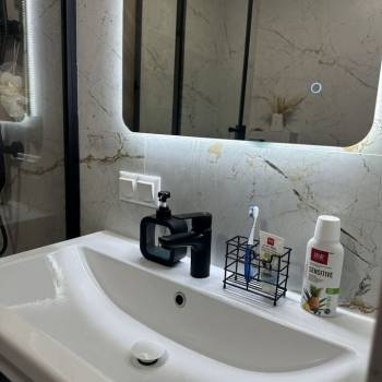 Сдается 1-комнатная квартира, 42 м²