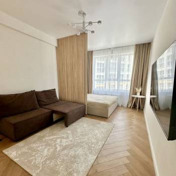 Сдается 1-комнатная квартира, 42 м²
