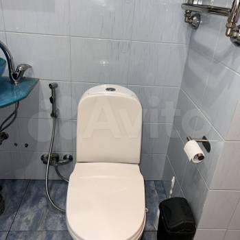 Сдается 1-комнатная квартира, 62 м²