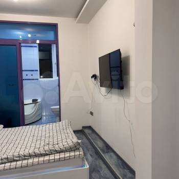 Сдается 1-комнатная квартира, 62 м²