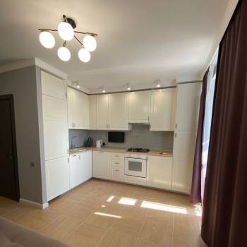 Сдается 1-комнатная квартира, 42 м²