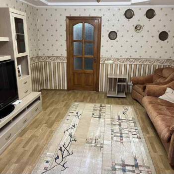 Сдается 2-х комнатная квартира, 60 м²