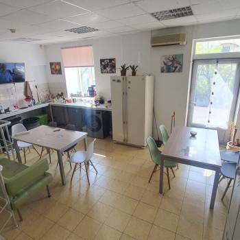 Сдается Комната, 100 м²