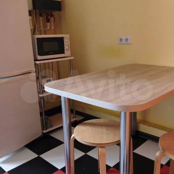 Сдается 1-комнатная квартира, 38 м²