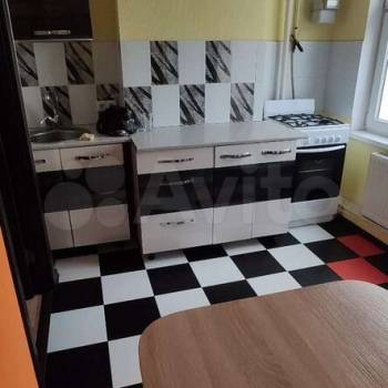 Сдается 1-комнатная квартира, 38 м²