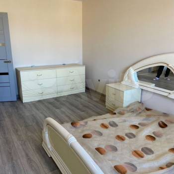 Сдается Многокомнатная квартира, 110 м²