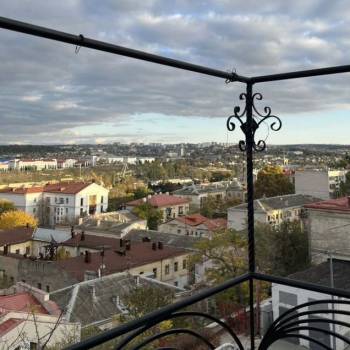 Продается Многокомнатная квартира, 126 м²