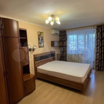 Сдается 2-х комнатная квартира, 75 м²