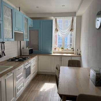 Продается 2-х комнатная квартира, 62 м²