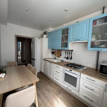 Продается 2-х комнатная квартира, 62 м²