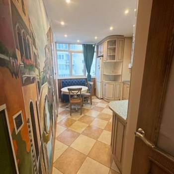 Сдается 2-х комнатная квартира, 64 м²