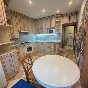 Сдается 2-х комнатная квартира, 64 м²