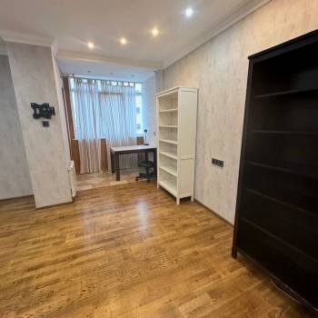 Сдается 2-х комнатная квартира, 64 м²