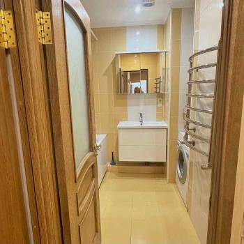Сдается 2-х комнатная квартира, 64 м²
