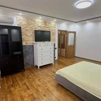 Сдается 2-х комнатная квартира, 64 м²