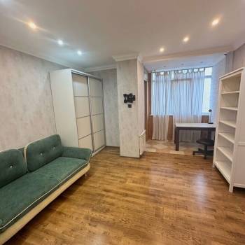 Сдается 2-х комнатная квартира, 64 м²