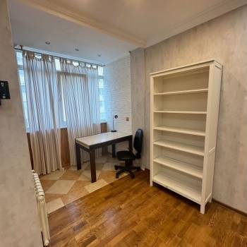 Сдается 2-х комнатная квартира, 64 м²