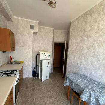 Сдается 1-комнатная квартира, 38,4 м²