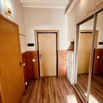 Продается 1-комнатная квартира, 30,5 м²