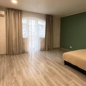 Сдается 1-комнатная квартира, 44 м²