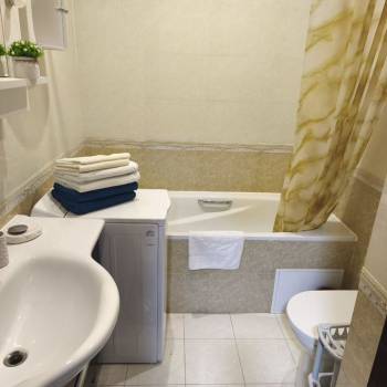Продается 1-комнатная квартира, 43 м²