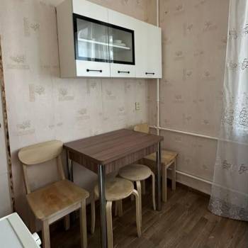 Сдается 1-комнатная квартира, 33 м²