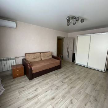 Продается 1-комнатная квартира, 47,4 м²