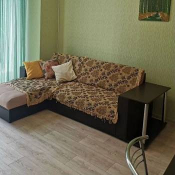 Сдается 1-комнатная квартира, 60,4 м²