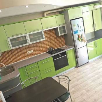 Сдается 1-комнатная квартира, 60,4 м²